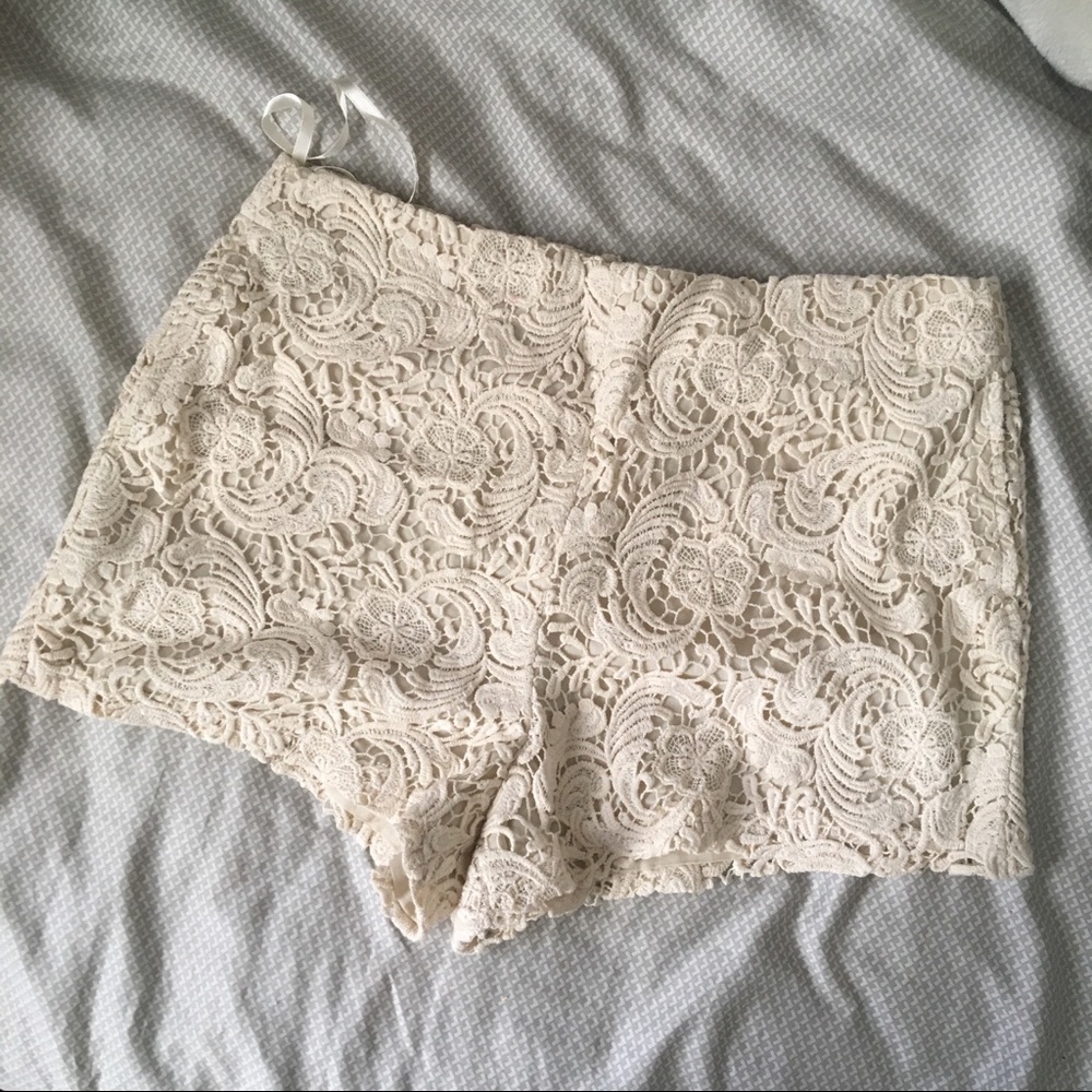 Staring at Stars Urban Outfitters Lace Shorts